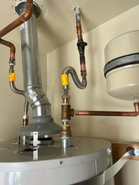 Water heater installation and plumbing repair in Southview Estates